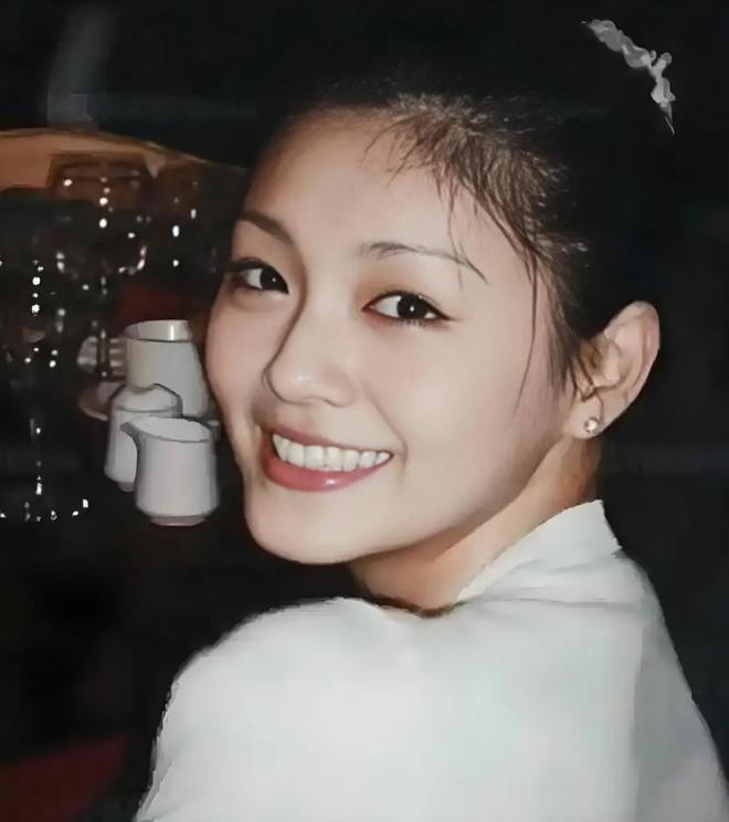 烟花虐心吗__烟花惹草是什么意思