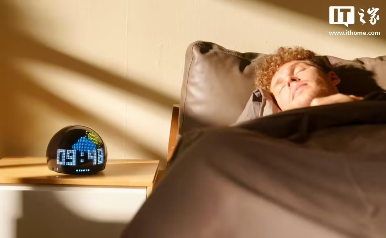 讴歌首款国产车型cdx亮相__产品亮相机器人