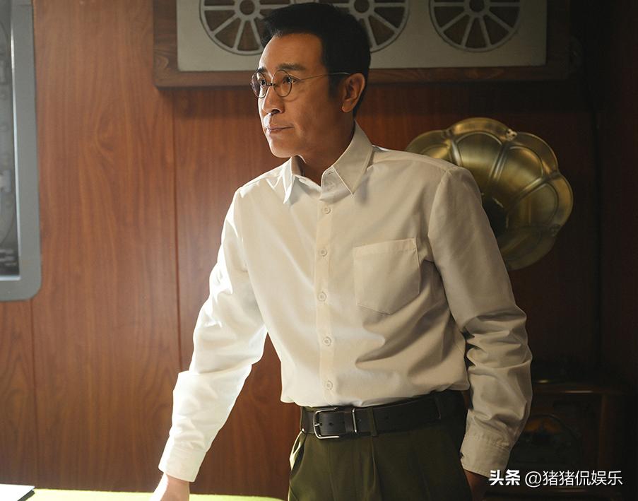 继《潜伏》后,孙红雷再携谍战剧来袭,看清演员阵容,要爆了_继《潜伏》后,孙红雷再携谍战剧来袭,看清演员阵容,要爆了_