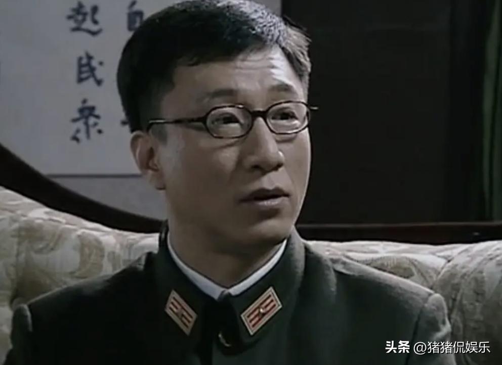 继《潜伏》后,孙红雷再携谍战剧来袭,看清演员阵容,要爆了__继《潜伏》后,孙红雷再携谍战剧来袭,看清演员阵容,要爆了