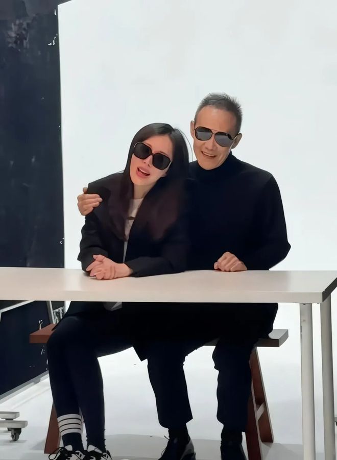 _二湘：独立女性田朴珺为啥总被诟病？_二湘：独立女性田朴珺为啥总被诟病？