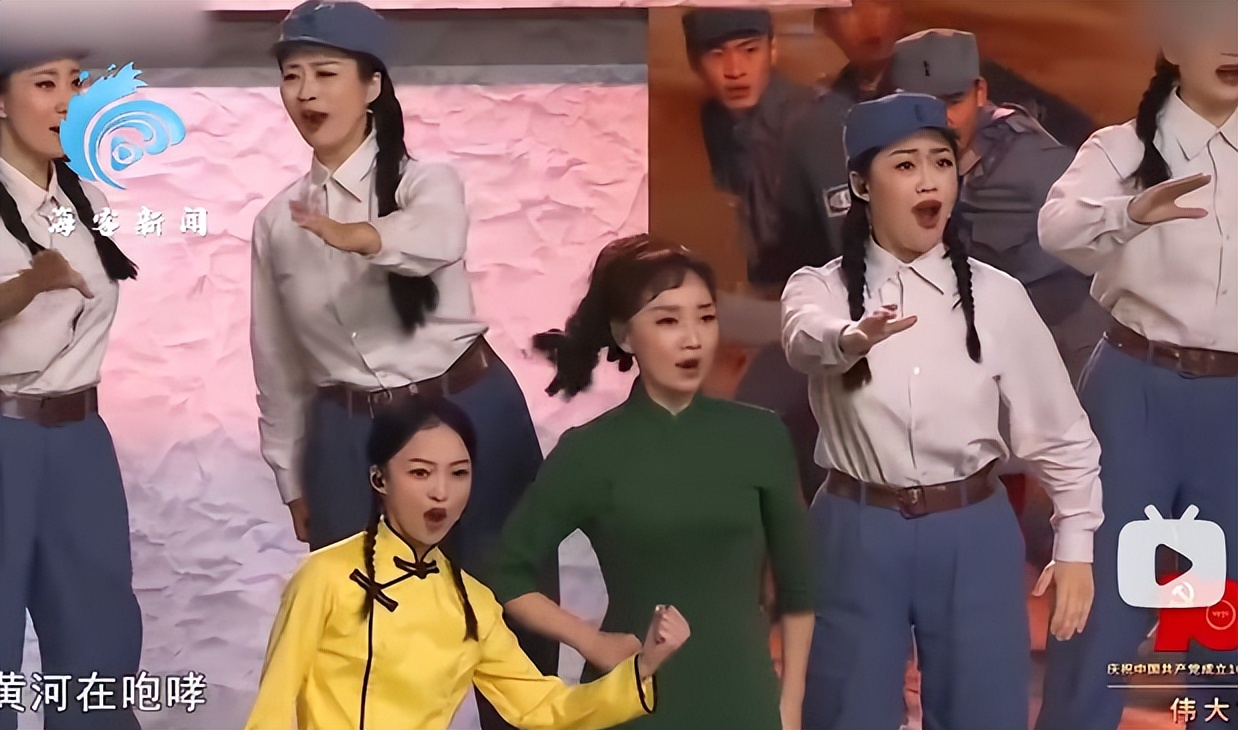 因爱国，被骂上热搜？这位女星不容易！_因爱国，被骂上热搜？这位女星不容易！_